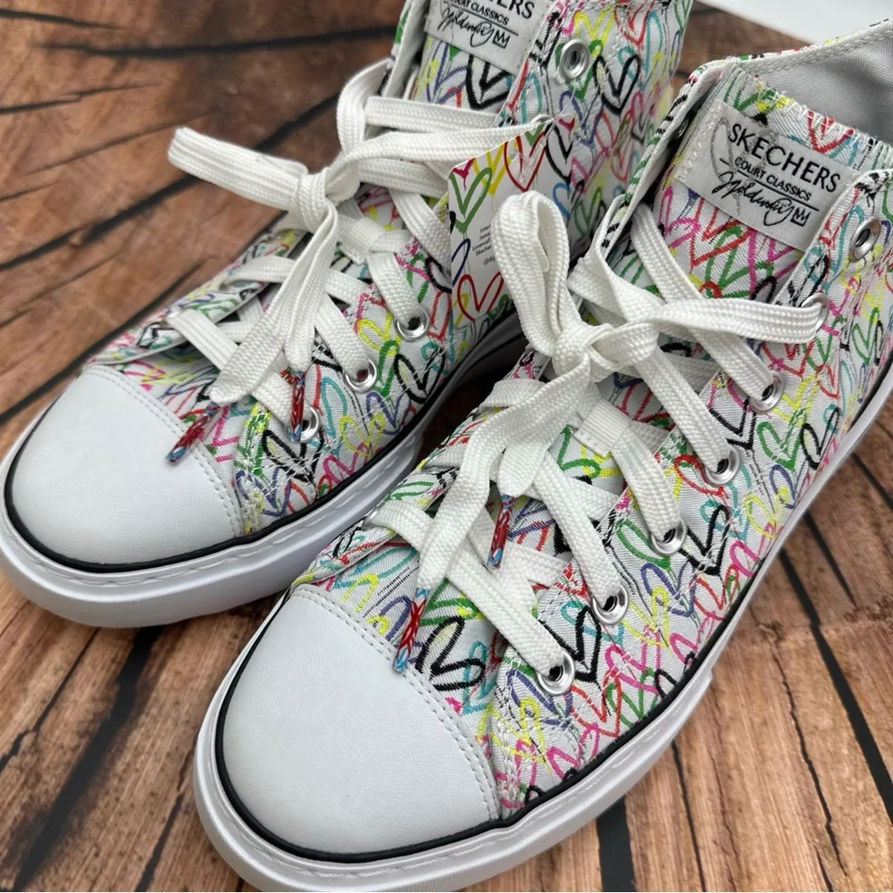 Skechers JGOLDCROWN Platform Shoes Embroidered Hearts High Top Shoes Size 9.5